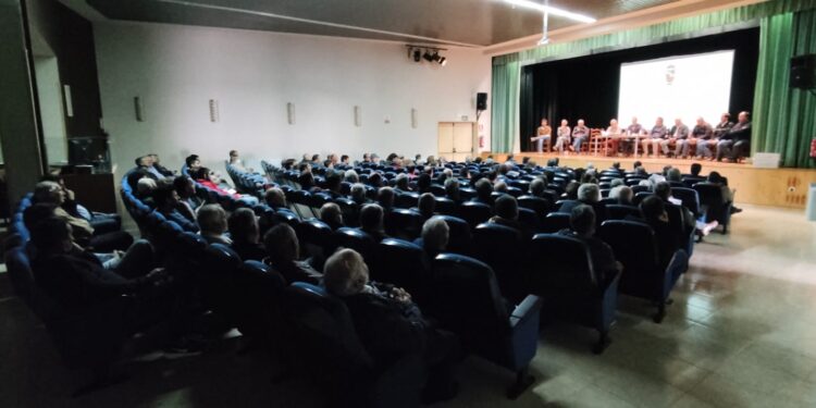 Asamblea del Canal de la Armuña Fase 1: «El 2023 será un año de pruebas, la obra está acabada y falta el enganche de la luz»