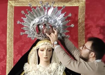 Nuestra Señora de la Esperanza viste ya de luto en Peñaranda ante la llegada del mes de noviembre, dedicado a los difuntos