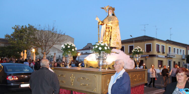 Santa Teresa saldrá, de nuevo, en procesión por las calles de Peñaranda como broche a su novena y fiesta anual