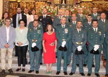Peñaranda celebra la Virgen del Pilar con vivas a la Guardia Civil, al Rey y a España en los actos festivos de la Guardia Civil