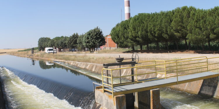 18,1 millones para mantenimiento y conservación de nueve canales de riego del Estado, entre ellos el de Villoria