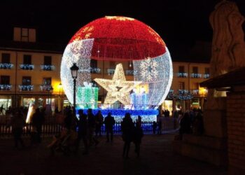 Peñaranda encenderá el alumbrado festivo el 2 de diciembre como gran reclamo de una Navidad «potente»