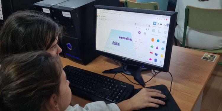 Alumnos del colegio Severiano Montero, de Peñaranda, viajan a Soria para participar en el Centro Rural de Innovación Educativa