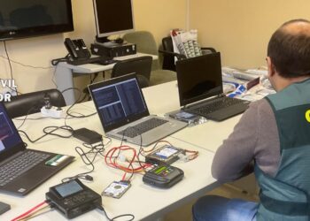 La Guardia Civil esclarece 1.200 estafas bancarias, una de ellas a un vecino de Babilafuente, y detiene a sus autores