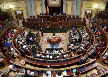 Ayuntamiento de Peñaranda y asociación de mayores organizan una visita al Congreso y al Senado para el 9 de diciembre