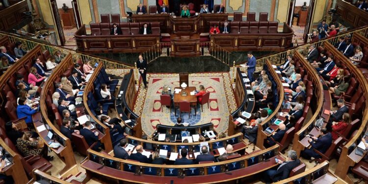 Ayuntamiento de Peñaranda y asociación de mayores organizan una visita al Congreso y al Senado para el 9 de diciembre