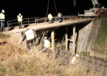 El puente «fantasma» de Cantaracillo: nueve años de promesas incumplidas y un pastor que mantiene viva la reivindicación