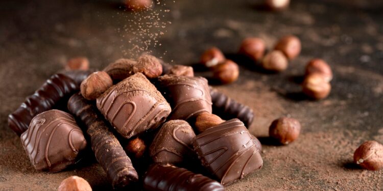 El chocolate, protagonista de una velada cultural en la biblioteca de Peñaranda dentro de la programación navideña