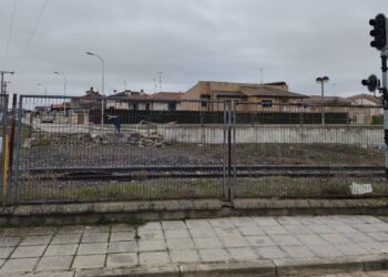 La petición de una pasarela elevada sobre las vías del tren en Peñaranda llega a los Presupuestos Participativos
