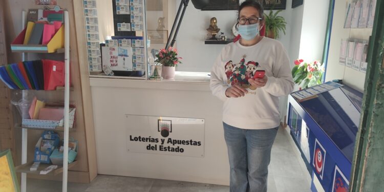 El Sorteo del Niño deja un segundo premio en el punto de venta de la plaza Nueva, de Peñaranda, con el número 72289