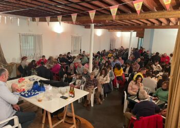 Aldeaseca de la Frontera recauda fondos para la climatización de la iglesia parroquial en un animado bingo benéfico