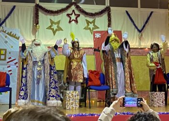 Paradinas de San Juan, Bóveda del Río Almar y Aldeaseca de la Frontera reciben también la visita de los Reyes Magos
