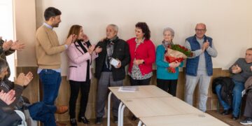 Alfonso Prieto Conde, histórico militante de la Agrupación Socialista de Babilafuente, recibe un emotivo homenaje