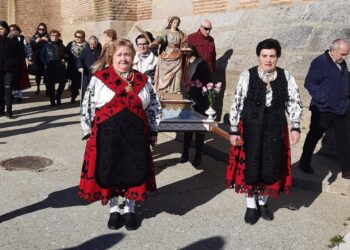 Las águedas de Rágama sirven de imagen para el recuerdo de la historia de Santa Águeda que escribe Eutimio Cuesta