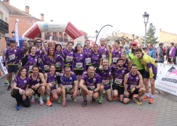 Juan Bueno y Pilar García ganan la «Carrera de las Rosquillas» en una espléndida mañana con gran ambiente en Macotera