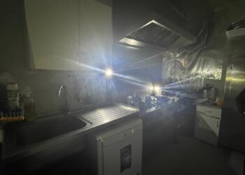 Cabreo monumental en Macotera por las continuas averías en el suministro eléctrico y los graves problemas que acarrean