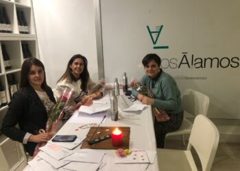 El VIII certamen de poemas de amor de «Los Álamos» ya tiene ganadores: Manuel José Vicente y Pablo Alonso