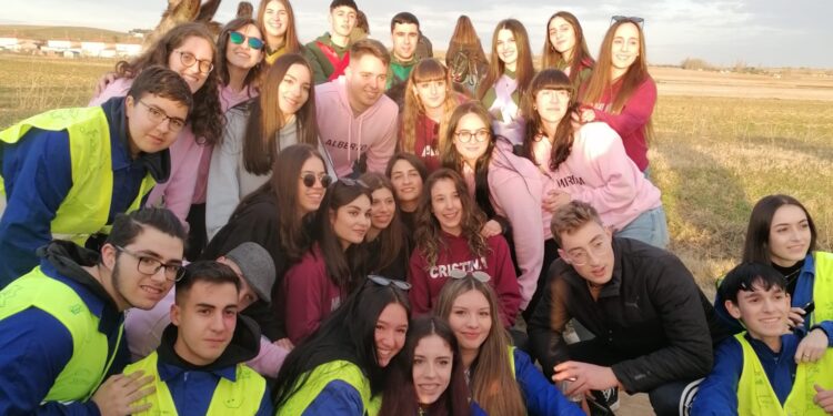 Intenso fin de semana para los quintos de Villoruela con la esperada carrera de cintas, chocolatada y discomóvil