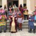 Los mayores de la residencia Sagrado Corazón de Peñaranda disfrutan de su fiesta carnavalera con música y disfraces