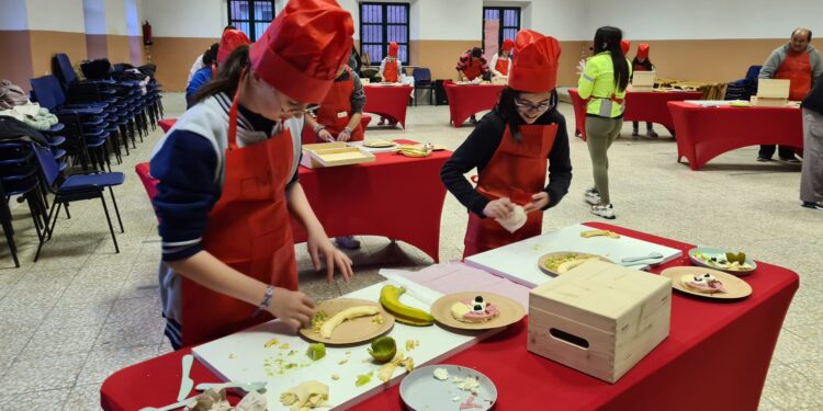 Cantalpino celebra con gran éxito y con todas las plazas cubiertas su primer taller de cocina «Family Chef»