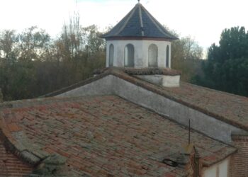 El Partido Popular de Peñaranda reclama soluciones ante el grave deterioro que presenta la ermita de San Luis