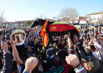 Anika de Pinante gana el LXXXV Campeonato Nacional de Galgos en una emocionante final ante miles de espectadores
