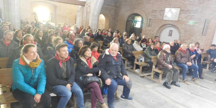 Aldeaseca de la Frontera disfruta de la obra «Buscando a Nebrija» en un fin de semana con la matanza típica como eje festivo