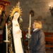 Silencio y oraciones acompañan el tradicional besamanos de Nuestra Señora de la Soledad en la parroquia de Peñaranda