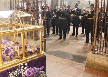 Intenso sábado «semana santero» en Peñaranda con el Santo Cristo de la Cama como protagonista de la tradición