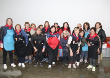 Un sol espléndido y una gran participación animan la VIII edición de la matanza típica en Aldeaseca de la Frontera