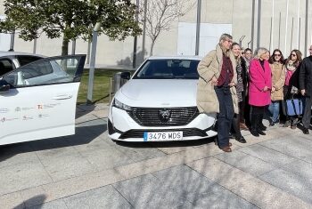 Diputación y Junta de Castilla y León adquieren 10 nuevos vehículos híbridos para mejorar la asistencia social