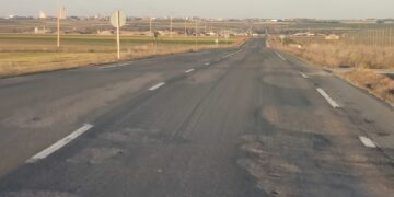 La Junta anuncia una inversión de 4 millones de euros para la carretera SA-105 desde Peñaranda al límite de provincia de Ávila