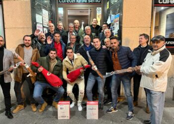 Animada entrega de premios como colofón del XVIII torneo de mus organizado por el bar Arsenio en Peñaranda