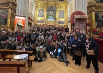 Mancera de Abajo completa un día de peregrinación en la ruta «De la Cuna al Sepulcro» que culmina en Alba de Tormes