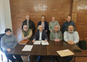 El palentino Javier Castrillo gana la XXX edición del Premio Nacional de Poesía convocado por las cofradías de Peñaranda