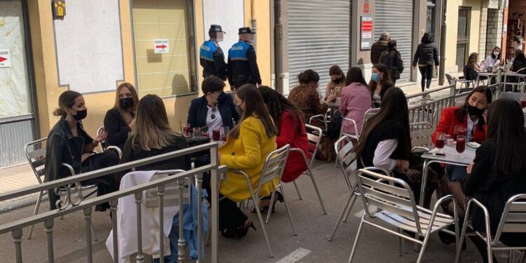 Varios autobuses con jóvenes llegarán este Domingo de Ramos a Peñaranda atraídos por la popular ruta de «cortos»