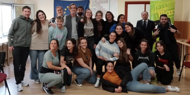 Peñaranda acoge una semana de formación para la inclusión y participación juvenil en redes sociales