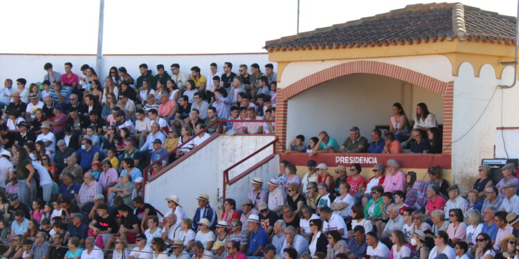 Macotera organiza una capea popular para el sábado 6 de mayo como antesala a las ferias agroalimentaria y tecnológica