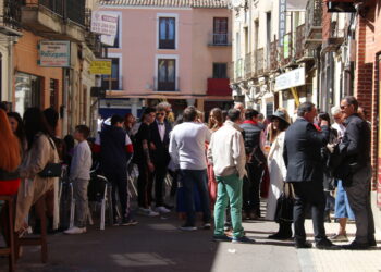 Limonadas, clareas y cortos animan el arranque de la Semana Santa en Peñaranda con la tradicional ruta de bares