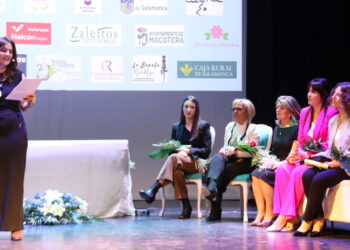 Peñaranda vive una intensa noche de emociones en la gala de los premios «Mujeres que dejan huella» de NOTICIAS A TIEMPO