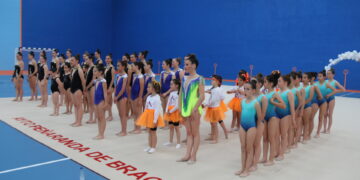 Brillante y aplaudida exhibición de la Escuela Municipal de Gimnasia Rítmica de Peñaranda y del club Rítmica Salamanca