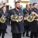 La procesión del Resucitado con las ocho cofradías de la localidad culmina en Peñaranda una Semana Santa multitudinaria