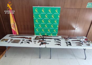 La Guardia Civil de Salamanca interviene armas y explosivos en la operación «Aristocracia» desarrollada en la provincia