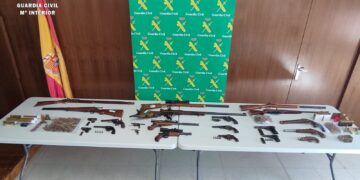La Guardia Civil de Salamanca interviene armas y explosivos en la operación «Aristocracia» desarrollada en la provincia