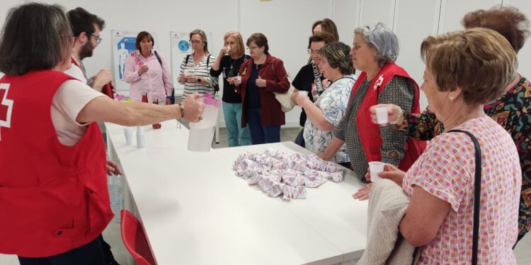 Cruz Roja promociona en su nuevo espacio de Peñaranda los hábitos de vida saludables en alimentación y mente sana