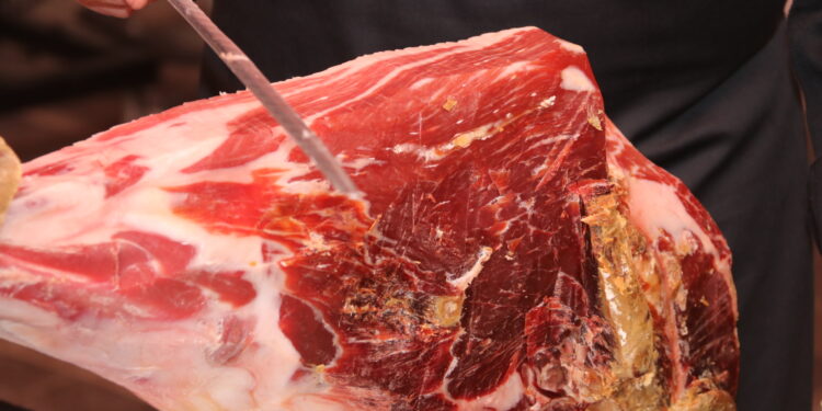 El PSOE propone en Peñaranda la celebración de «Iberanda», una muestra dedicada a los productos ibéricos de la localidad