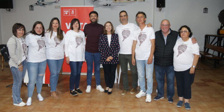 El PSOE presenta su candidatura en Villoruela con el reto de «ser otra vez comunidad» y transparencia en la política municipal