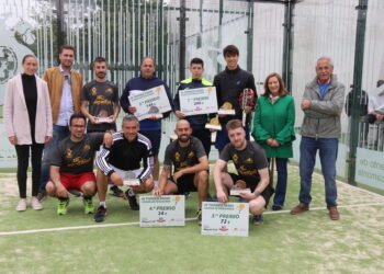 Rotundo éxito de la III edición del torneo de padel «Ciudad de Peñaranda» que ha culminado con la entrega de premios