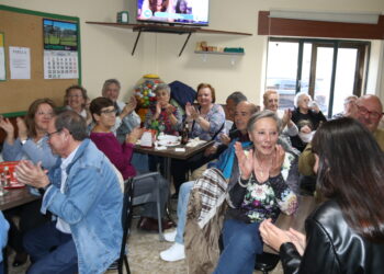 Villar de Gallimazo cierra sus fiestas chicas con calva, petanca y una animada merienda de confraternidad para todo el pueblo