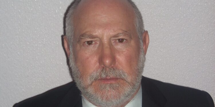 Juan Antonio Díaz, alcalde de Nava de Sotrobal: «Me siento satisfecho de haber atendido personalmente a los vecinos»